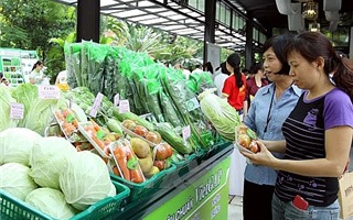 “Hàng Việt Nam được người tiêu dùng yêu thích”