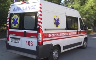 Ukraina đồng loạt trang bị máy thở của Vingroup cho các BV và xe cứu thương
