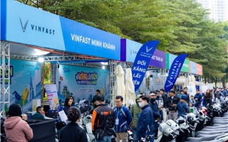 Sôi động ngày hội đổi xăng lấy điện của Vinfast trên khắp 3 miền 