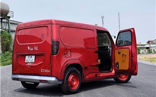 Mua VinFast EC Van, chủ xưởng TP.HCM hóa giải bài toán chi phí nhiên liệu