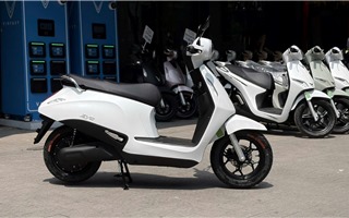 Giải mã lý do giới tài xế “săn lùng” xe máy điện đổi pin VinFast Evo 