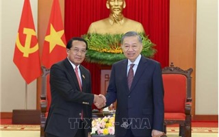 Ưu tiên cao nhất phát triển quan hệ Việt Nam - Lào