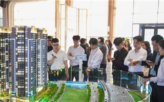 Niềm tin trở lại nhưng nhà đầu tư bất động sản vẫn cẩn trọng 