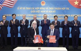 Tổng Bí thư chứng kiến ký kết hợp tác Việt Nam - Hoa Kỳ