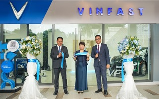 Vinfast khai trương ba cửa hàng đại lý đầu tiên tại Philipines 