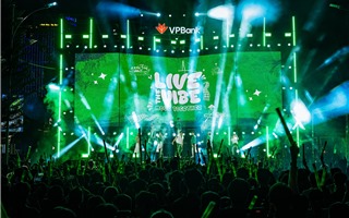 Đêm nhạc “VPBank Live the Vibe - Move Together” “hút” hàng ngàn fan trẻ