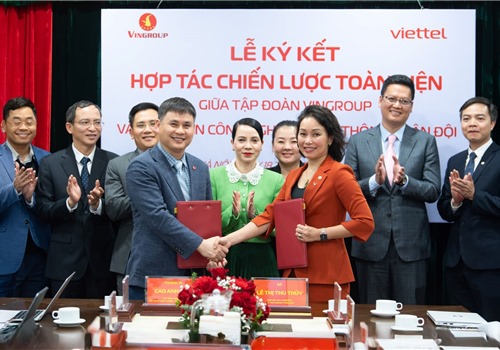 Vingroup và Viettel hợp tác toàn diện thúc đẩy chuyển đổi xanh và chuyển đổi số