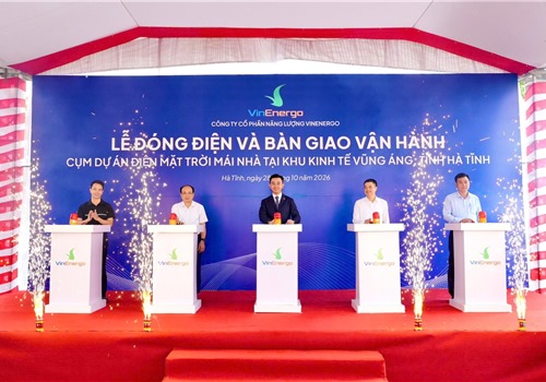 VinEnergo vận hành hệ thống điện mặt trời kết hợp pin lưu trữ tại Hà Tĩnh