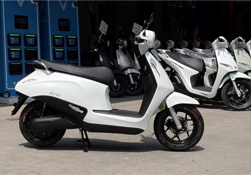 Giải mã lý do giới tài xế “săn lùng” xe máy điện đổi pin VinFast Evo 
