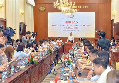 Lãnh đạo Ngân hàng Nhà nước chia sẻ về giảm lãi suất và thị trường vàng 