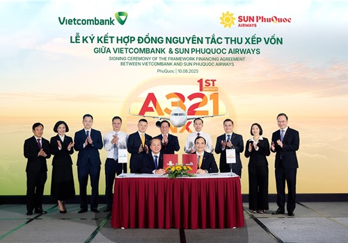 Sun PhuQuoc Airways ký hợp đồng thu xếp vốn với Vietcombank phát triển đội bay