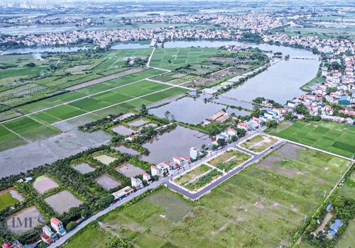 Đấu giá đất sôi động: Ngân sách tăng nhưng rủi ro thị trường tiềm ẩn?