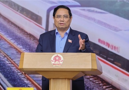 Thủ tướng: Chủ động thúc đẩy dự án đường sắt, chuyển giao, phát triển công nghệ
